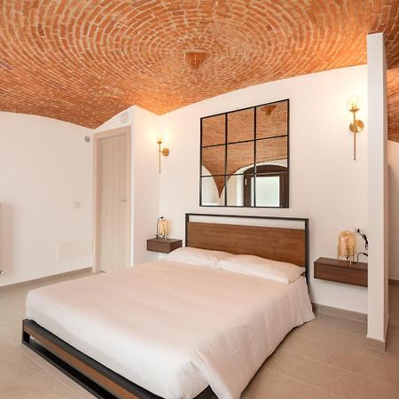 Porto Di Clanezzo Bed & Breakfast Exterior photo