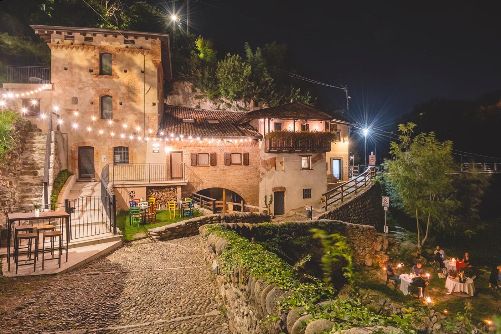 Porto Di Clanezzo Bed & Breakfast Exterior photo
